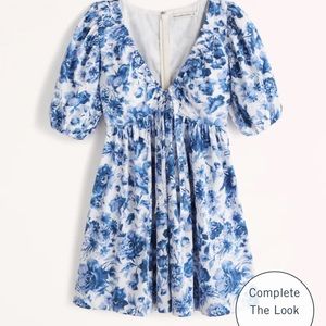 Abercrombie and fitch blue floral puff sleeve plunge mini dress - worn once